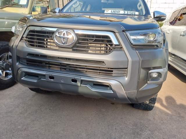 A picture of TOYOTA HILUX