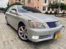 A picture of TOYOTA CROWN ATHLETE