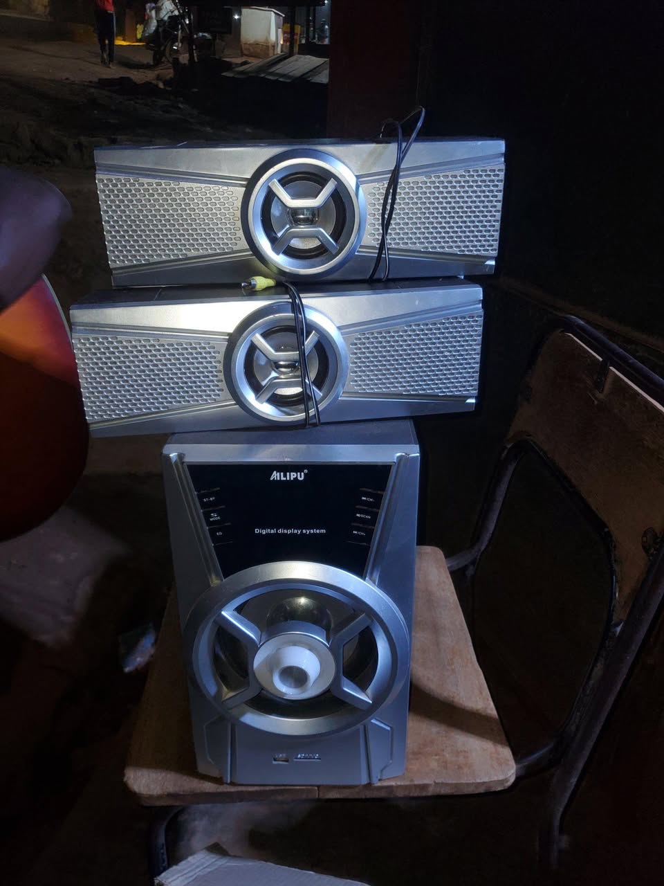 A picture of Alip sub woofer