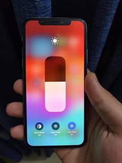 A picture of IPHONE X GB64 Bh100 TRUE TONE