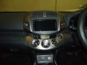 A picture of Make TOYOTA Brand RAV4 Year 2008 Color WHITE Engine Power