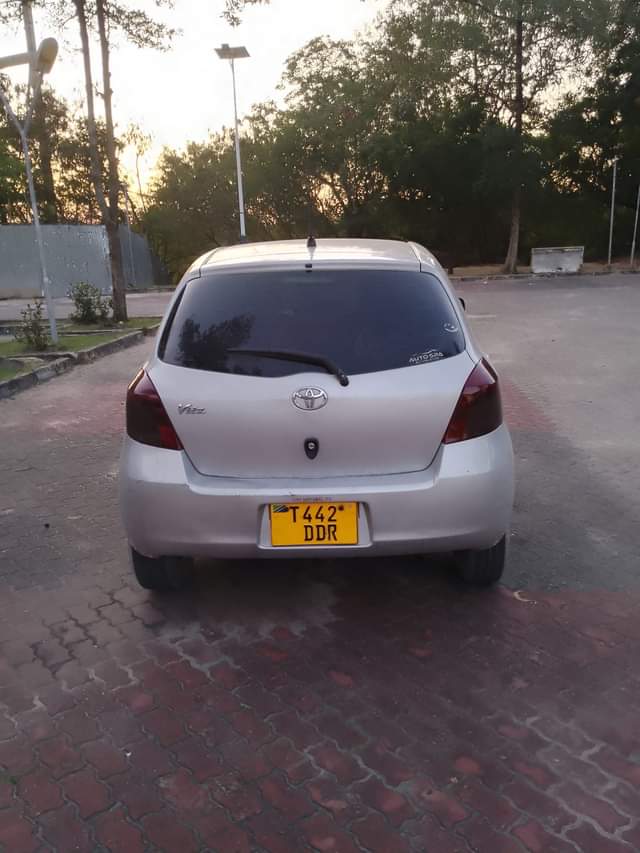 A picture of Toyota Vitz