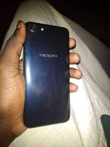 A picture of Oppo a83 128gb 6gb At 90k last call 0706100418 Comes