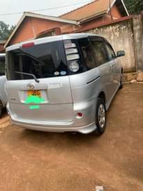 A picture of Toyota Sienta 17.5m