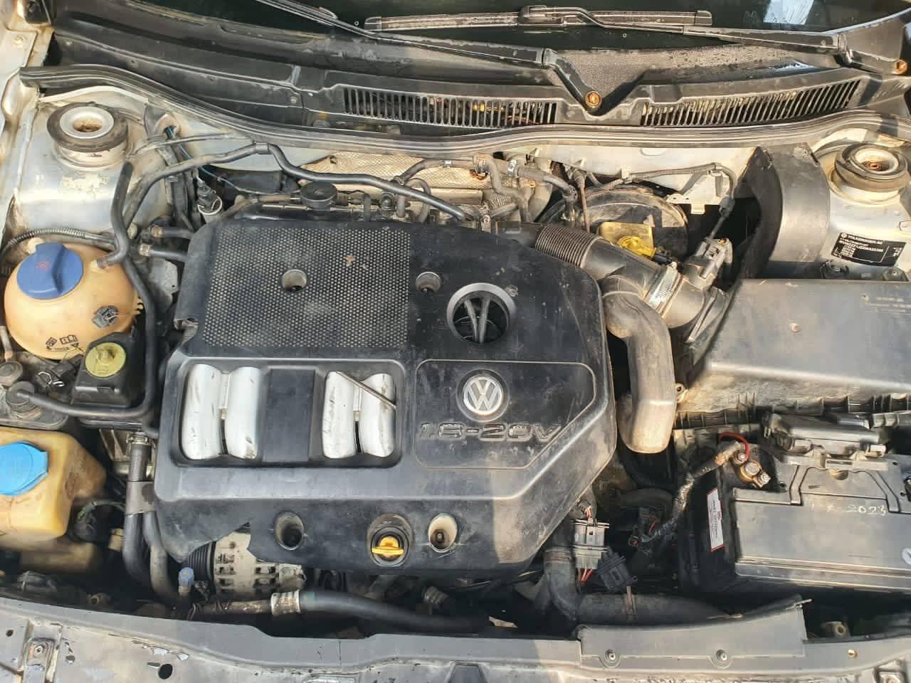 A picture of 2003 Volkswagen golf