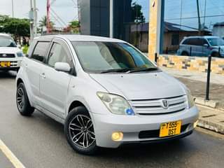 A picture of Toyota Ist
