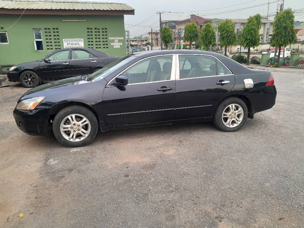 A picture of 2007 Honda Accord DC for sale