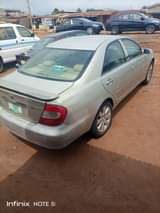 A picture of TOYOTA CAMRY