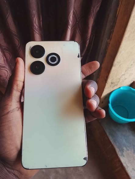A picture of INFINIX SPARK 8