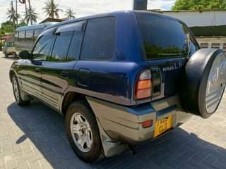 A picture of Toyota RAV4
