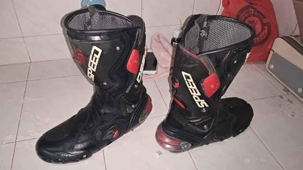 boots