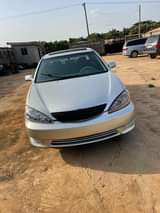 A picture of 2005 Toyota Camry silver