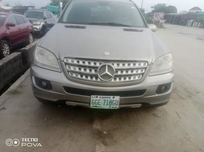 A picture of OWNER NEEDS CASH PURELY BUY AND DRIVE 4 350M SLIGHTLY