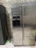A picture of Fridge na AC