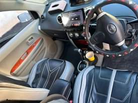 A picture of Toyota Isti