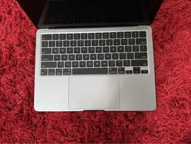 A picture of MacBook Air m2 2 400 000