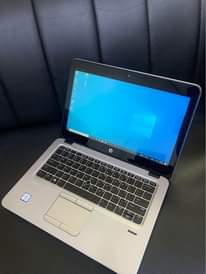 A picture of Hp820. g3. i5 6 8G 256G. Touch screen