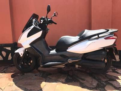 A picture of Kymco downtown 125i