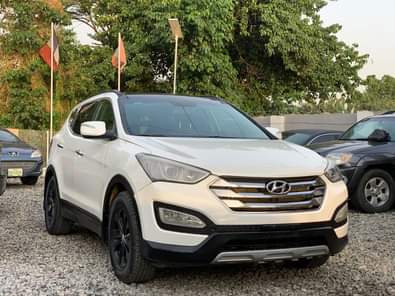 A picture of SUPER SHARP Santa Fe 2014 Model 100 perfect working Condition