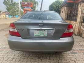 A picture of 2004 Toyota Camry Le First body