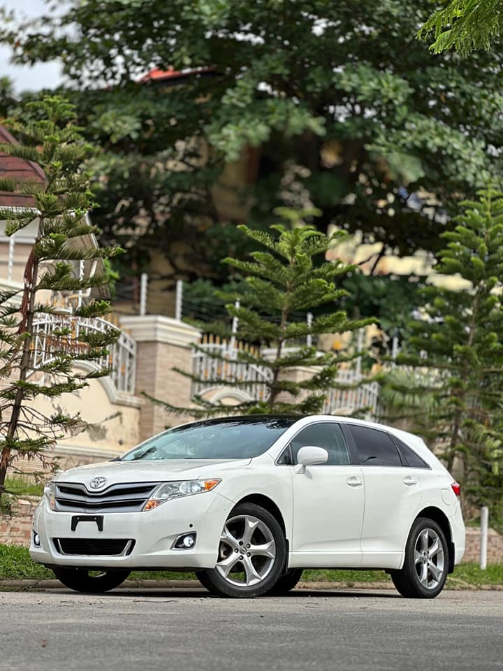 A picture of Foreign used 2010 Toyota venza