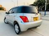 A picture of Toyota ist
