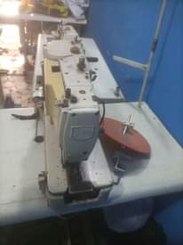 A picture of botton Holes machine