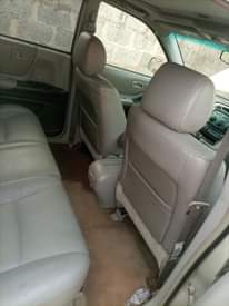 A picture of Super clean Toyota Highlander 2004