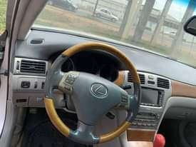 A picture of Toyota Lexus
