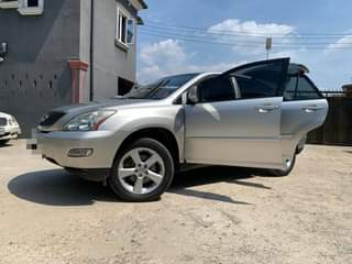 A picture of 2006 Lexus Rx330 Highest