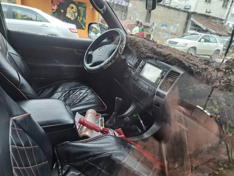 A picture of 2008 PRADO BUY AND DRIVE LOCATION IS ABIA STATE BUT