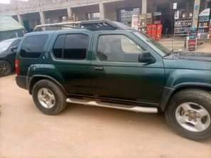 A picture of Nissan Xterra jeep for sale engine and gear is ok..Ac
