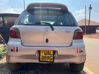 A picture of Toyota Vitz 8M. 0708594909