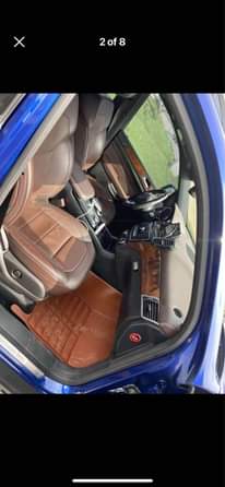 A picture of 2015 Mercedes Benz ML350