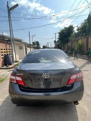 A picture of 2007 Toyota Camry XLE V6 engine