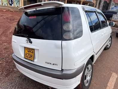 A picture of Perfect condition 0705835212
