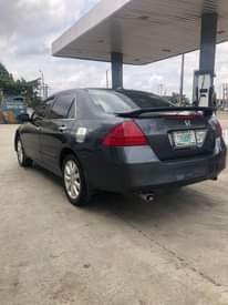 A picture of Honda Accord 06