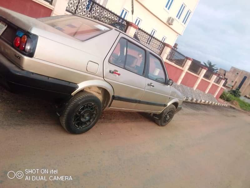 A picture of Volkswagen Jetta working perfectly fine Automatic gear going for 1.3millon