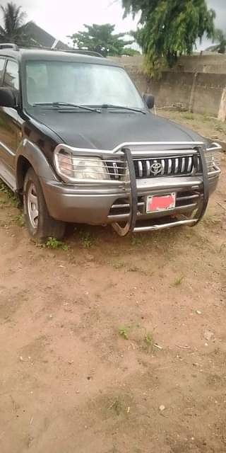 A picture of Prado jeep