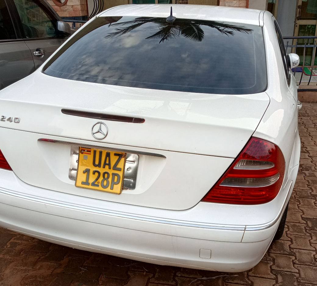 A picture of Benz E240 Call 0784235472 0706929677