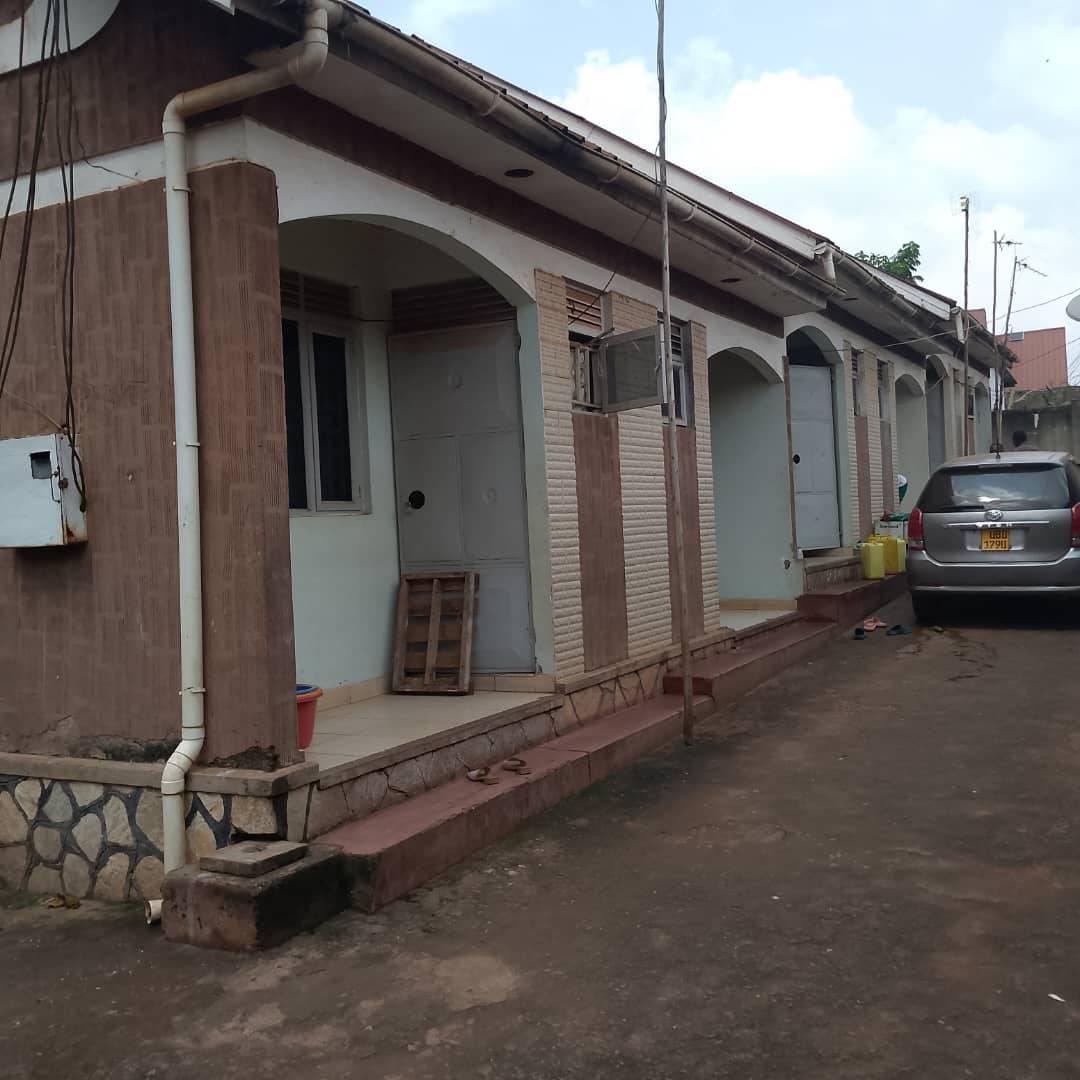 houses entebbe