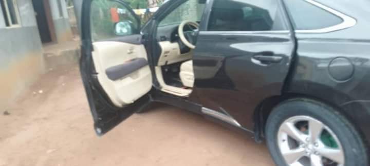 A picture of RX350