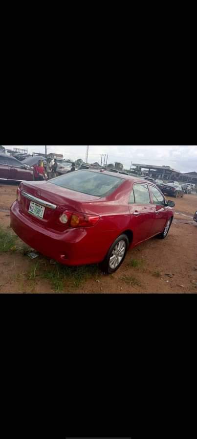 A picture of 2010 Toyota Corolla le Engine and gear untampered AC chiliing