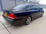 A picture of Crown For Sale Call 0657633355