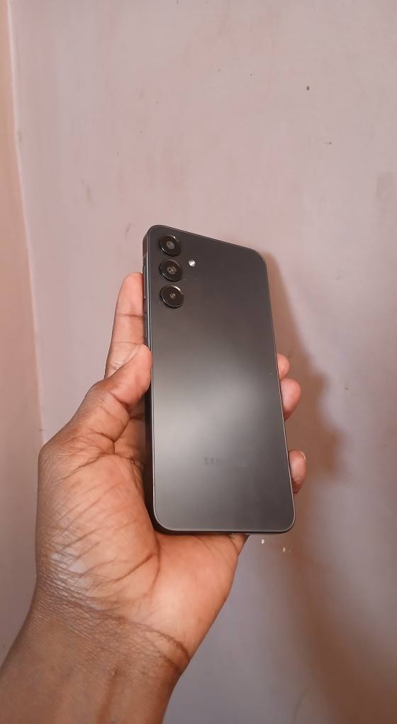 A picture of SAMSUNG GALAXY A16 5G AT ONLY 370 000 128 4GB