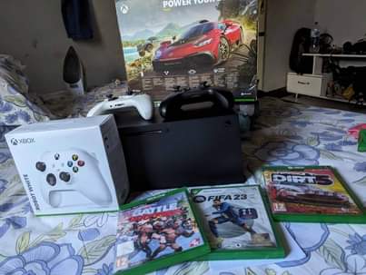 A picture of Xbox series X mpya