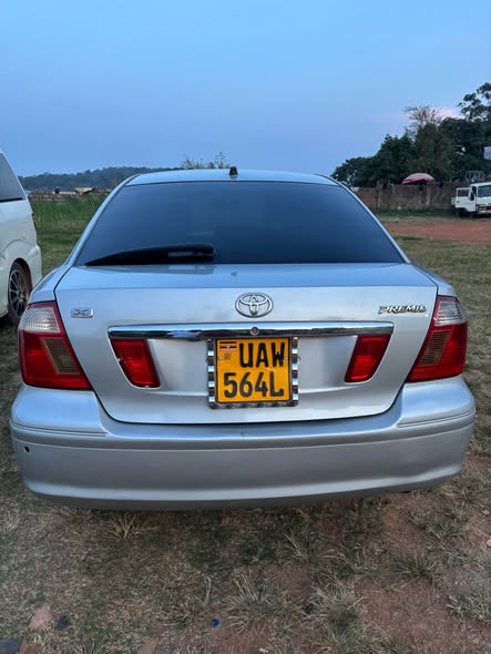 A picture of Toyota premio X