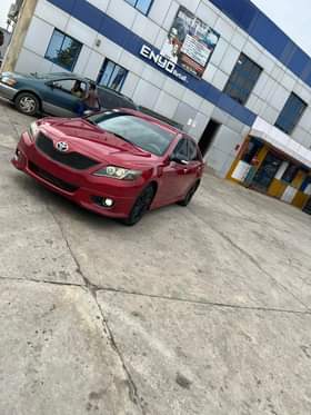 A picture of Clean 2006 upgrade 2011 Toyota Camry sport with full pimped