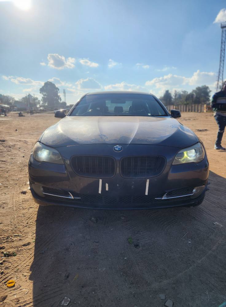 classifieds/cars bmw
