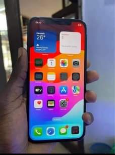 A picture of Iphone 12 pro